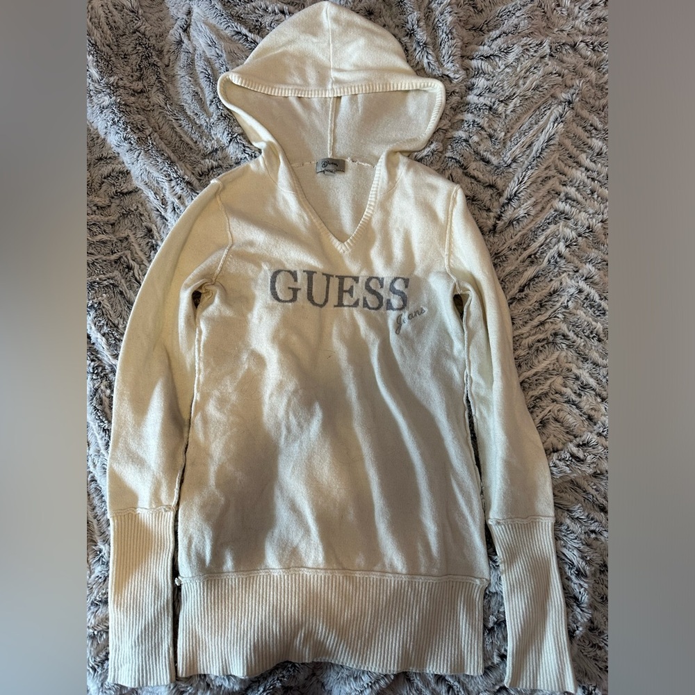 Guess sweater